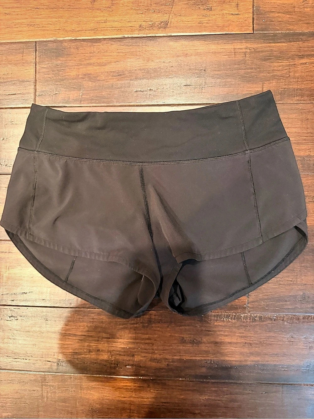 lululemon Speed Up Mid-Rise Short 4" Athletic Shorts in Brown